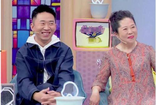 杨迪爆料妈妈旅游视频,母女同框温馨满满 第2张 杨迪爆料妈妈旅游视频,母女同框温馨满满 第2张